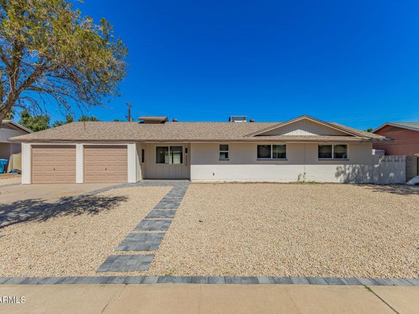 3030 W TUCKEY Lane, Phoenix, AZ 85017