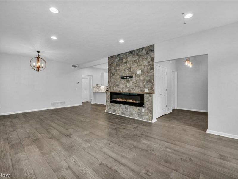 2145 N Taylor Road, Cleveland Heights, OH 44112 Photo 2