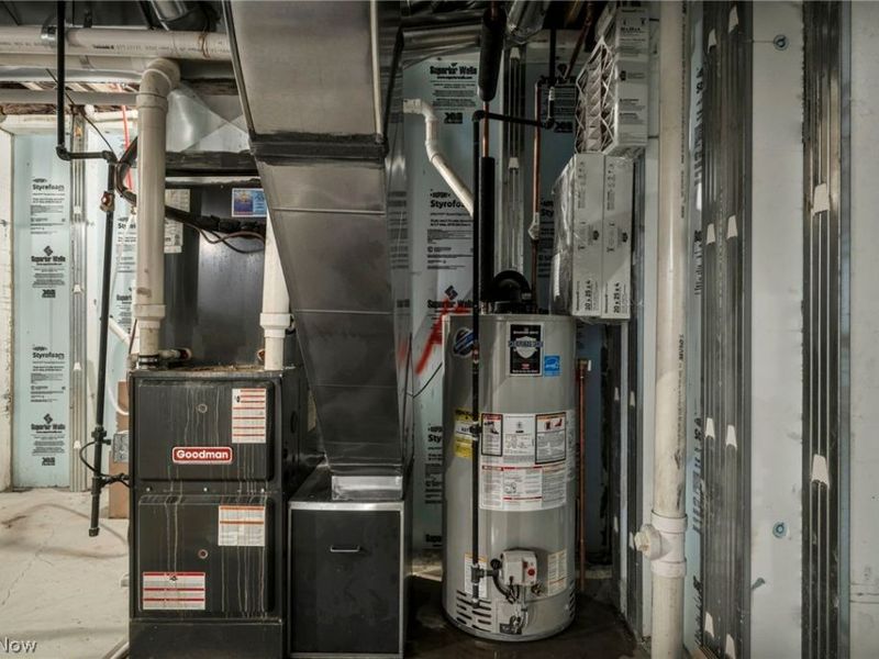 2145 N Taylor Road, Cleveland Heights, OH 44112 Photo 31