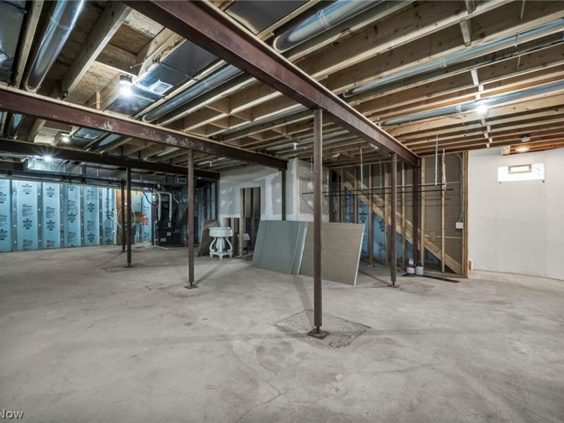 2145 N Taylor Road, Cleveland Heights, OH 44112 Photo 35