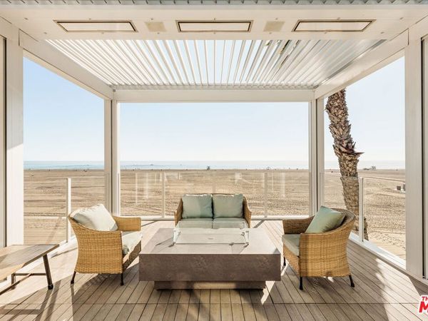 1267 Palisades Beach Road, Santa Monica, CA 90401