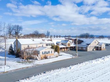 113 BLACK HORSE ROAD, PARADISE, PA 17562