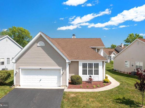 10 JUMPING BROOK LANE, BARNEGAT, NJ 08005