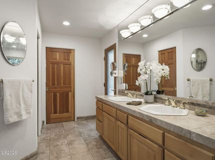 567 N Dyer Circle, Incline Village, NV 89451 Photo