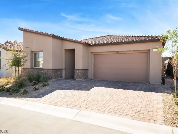 10149 Zeta Tucana Street, Las Vegas, NV 89143