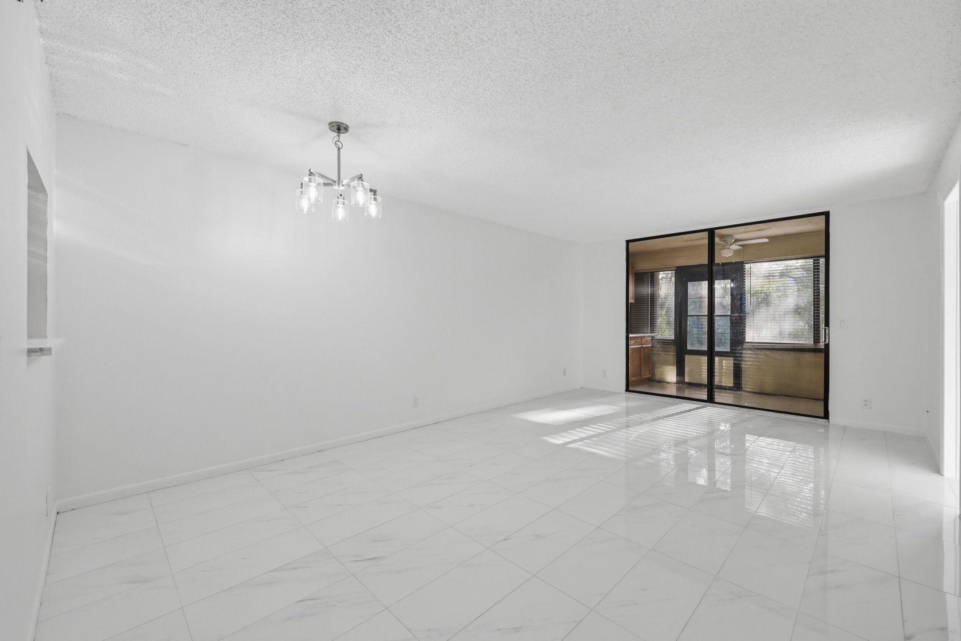 4700 Lucerne Lakes Boulevard W, Unit 103, Greenacres, FL 33467 Photo