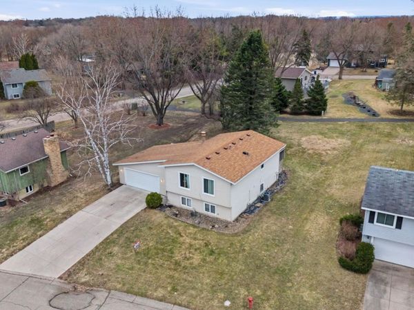 112302 Baxter Court, Chaska, MN 55318