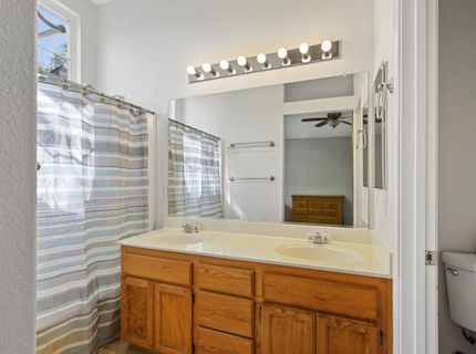 5336 Wadsworth Way, Sacramento, CA 95835 Photo