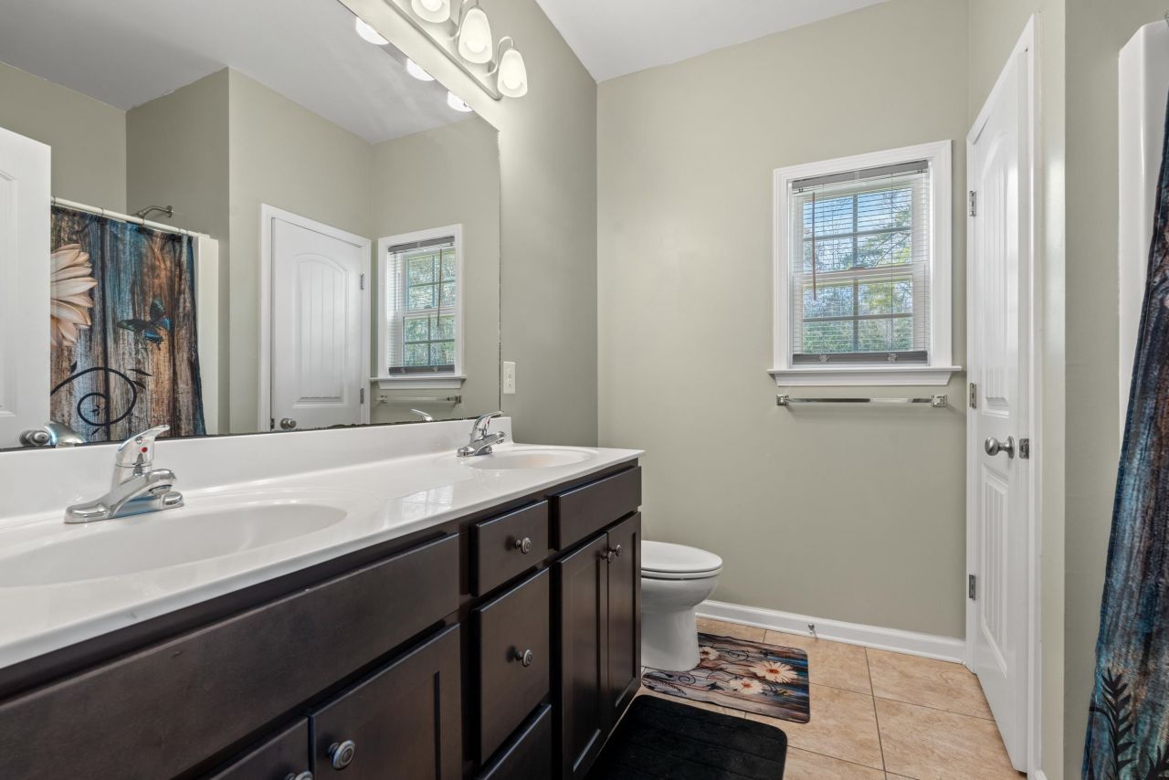 1039 Kennington Ct. Photo 20