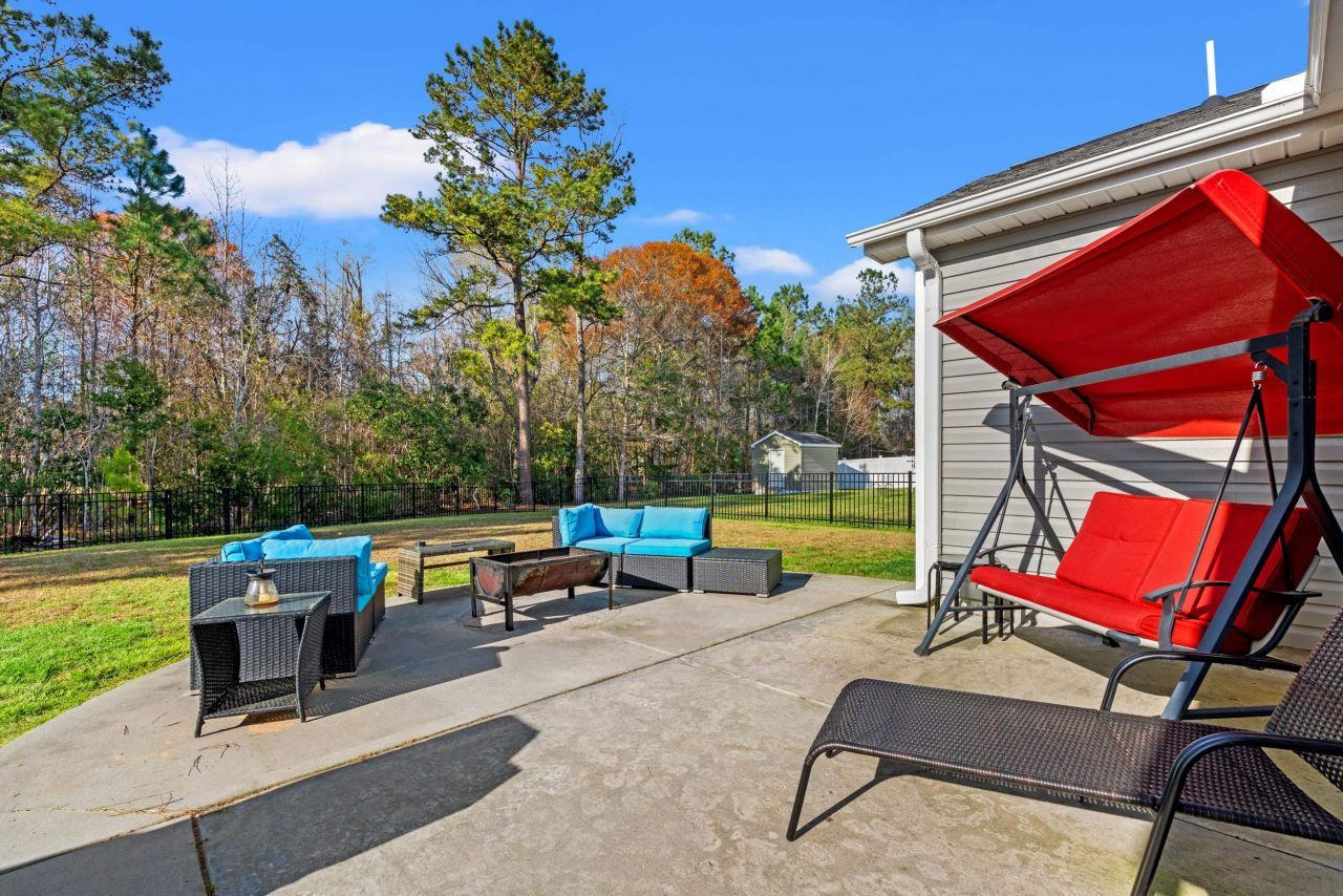 1039 Kennington Ct. Photo 24