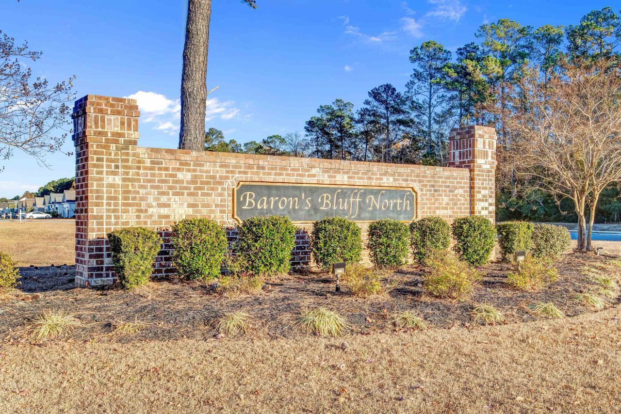 1039 Kennington Ct. Photo 38