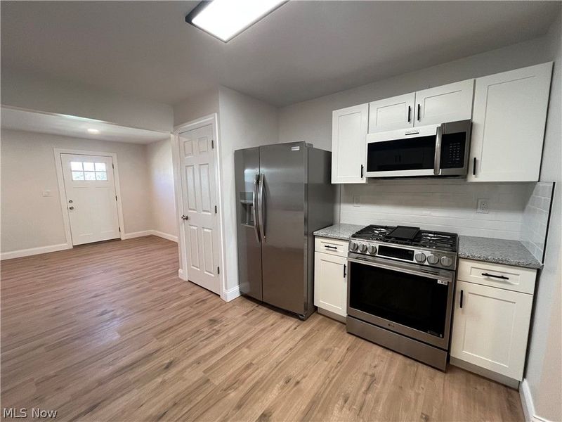 13325 Carrington Avenue, Cleveland, OH 44135 Photo 12