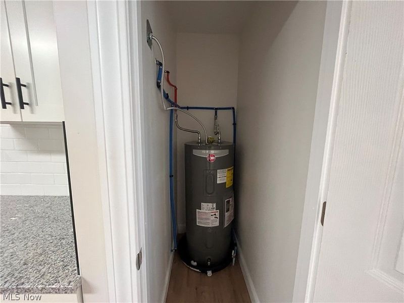 13325 Carrington Avenue, Cleveland, OH 44135 Photo 17