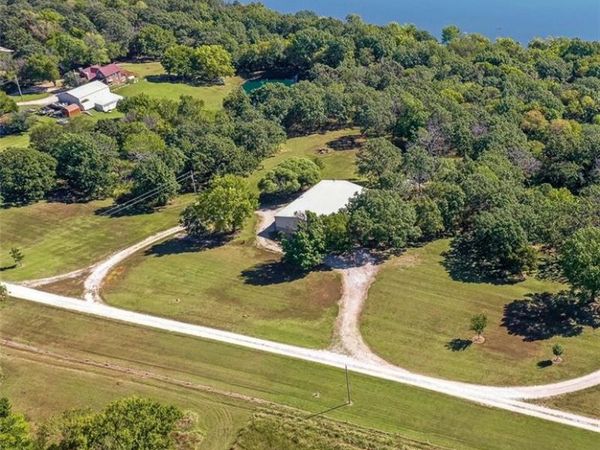 406B 21000 Road, Cherryvale, KS 67335