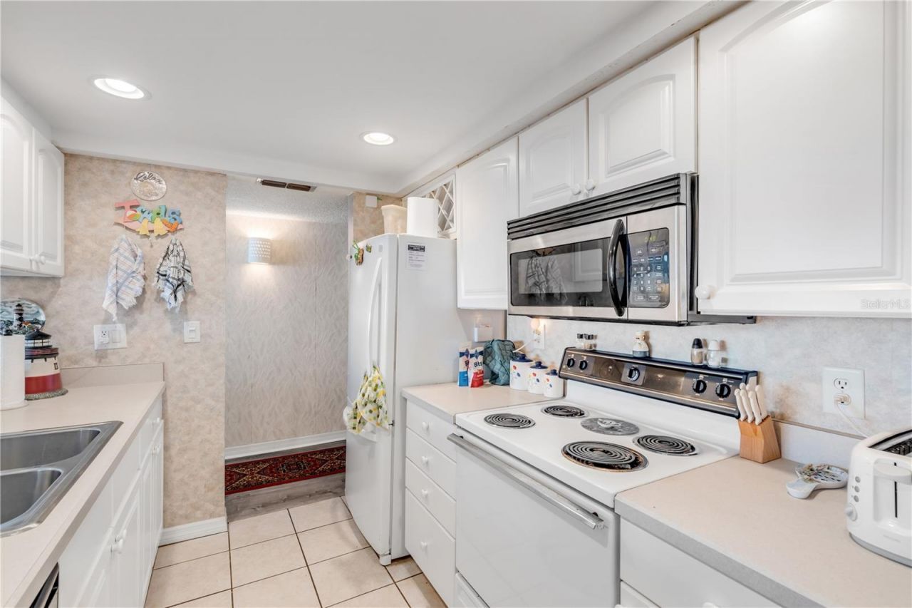 5203 S Atlantic Avenue, Unit 412B, New Smyrna Beach, FL 32169 Photo