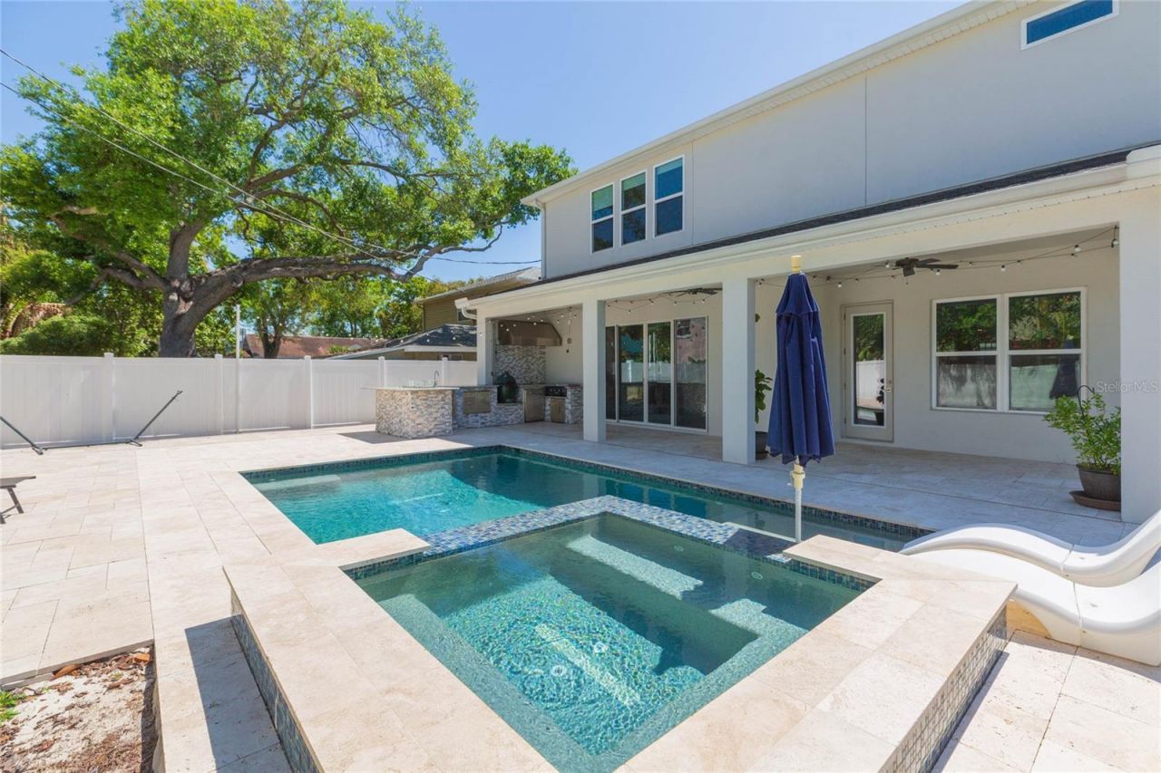 3621 W De Leon Street, Tampa, FL 33609 Photo