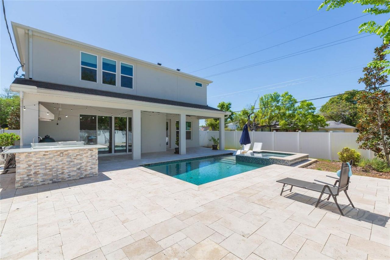 3621 W De Leon Street, Tampa, FL 33609 Photo