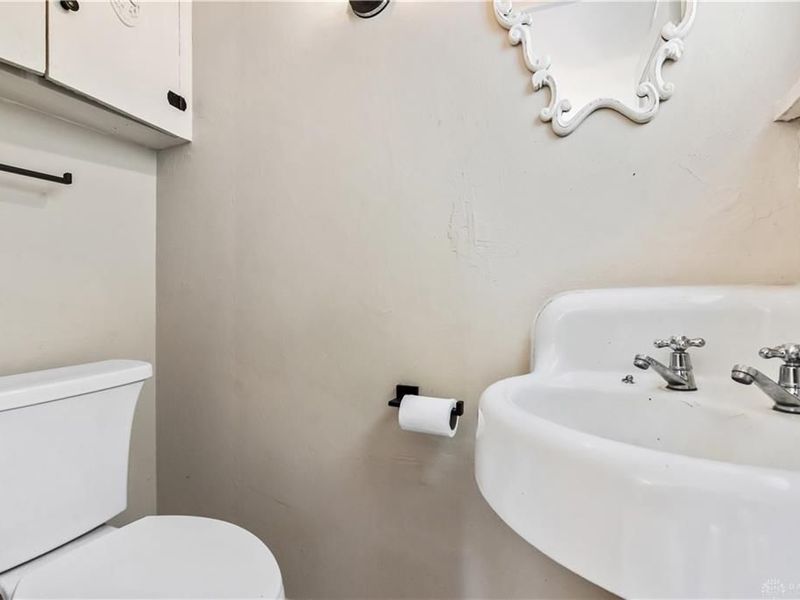 303 Hadley Avenue, Oakwood, OH 45419 Photo 11