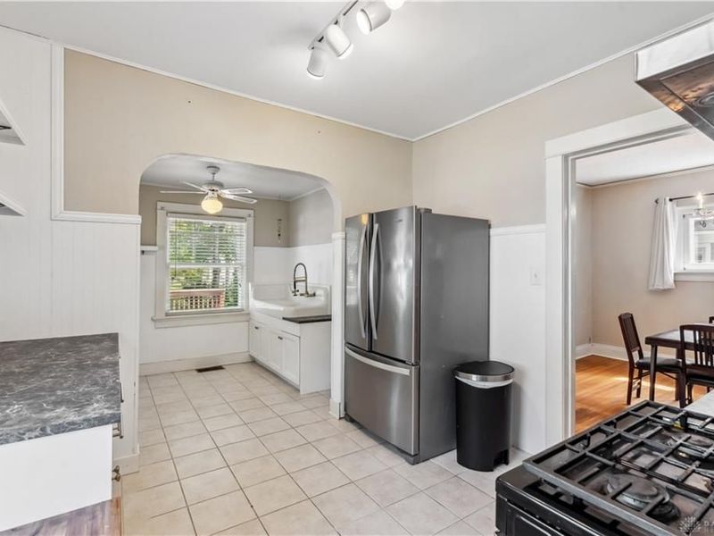 303 Hadley Avenue, Oakwood, OH 45419 Photo 12