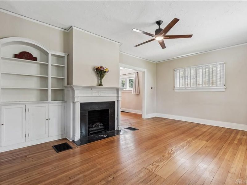 303 Hadley Avenue, Oakwood, OH 45419 Photo 2