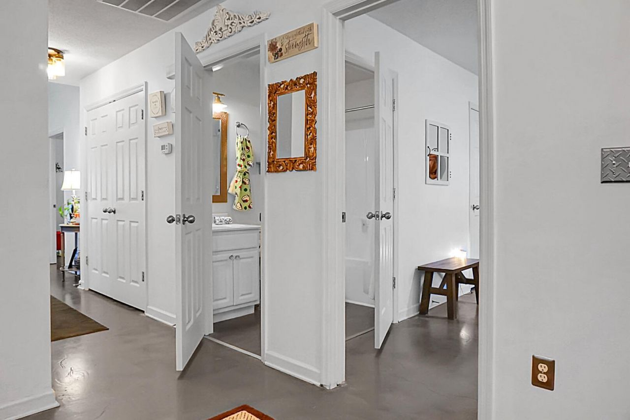 7975 Vermont Road Photo 13