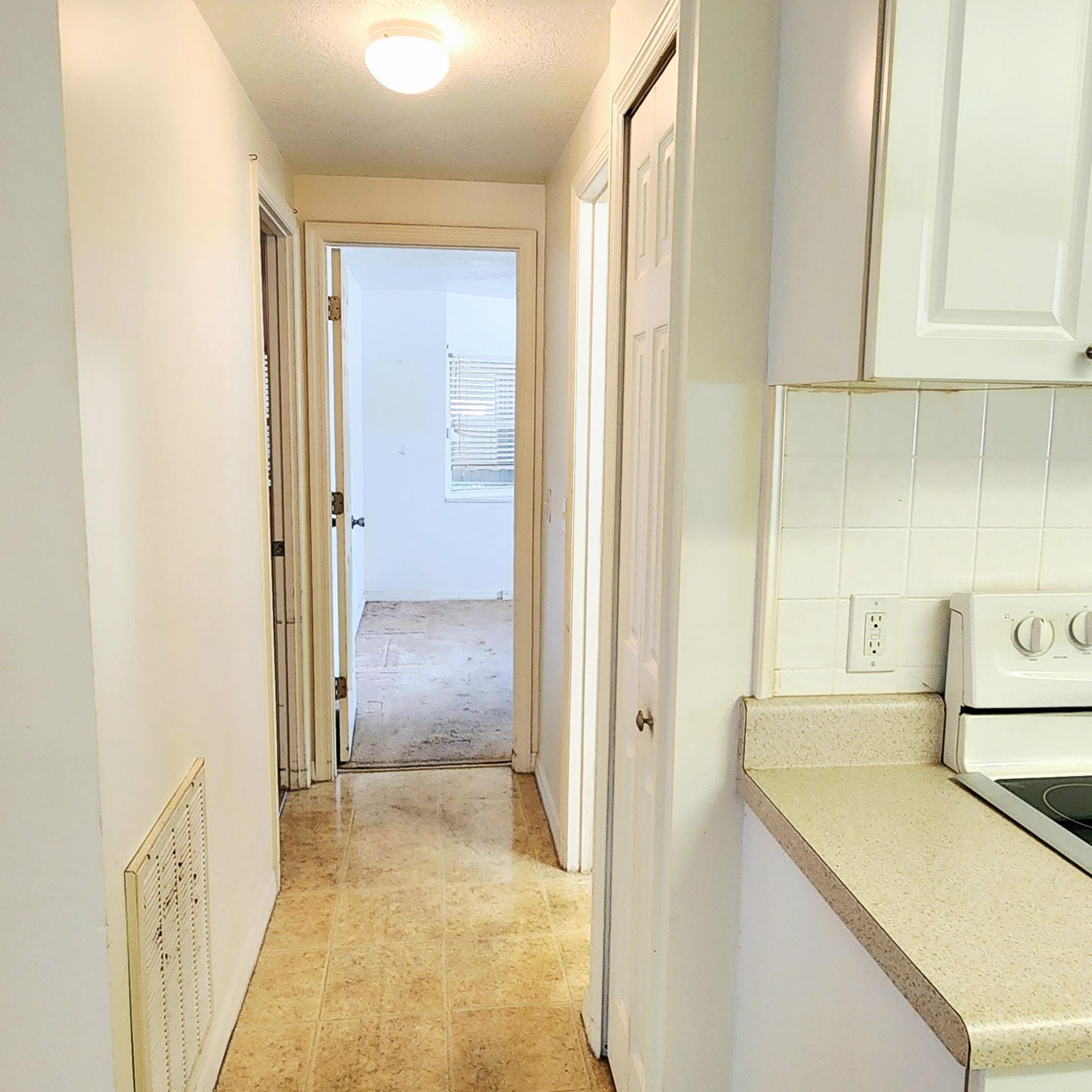 9 Margarita Lane, Port Saint Lucie, FL 34952 Photo