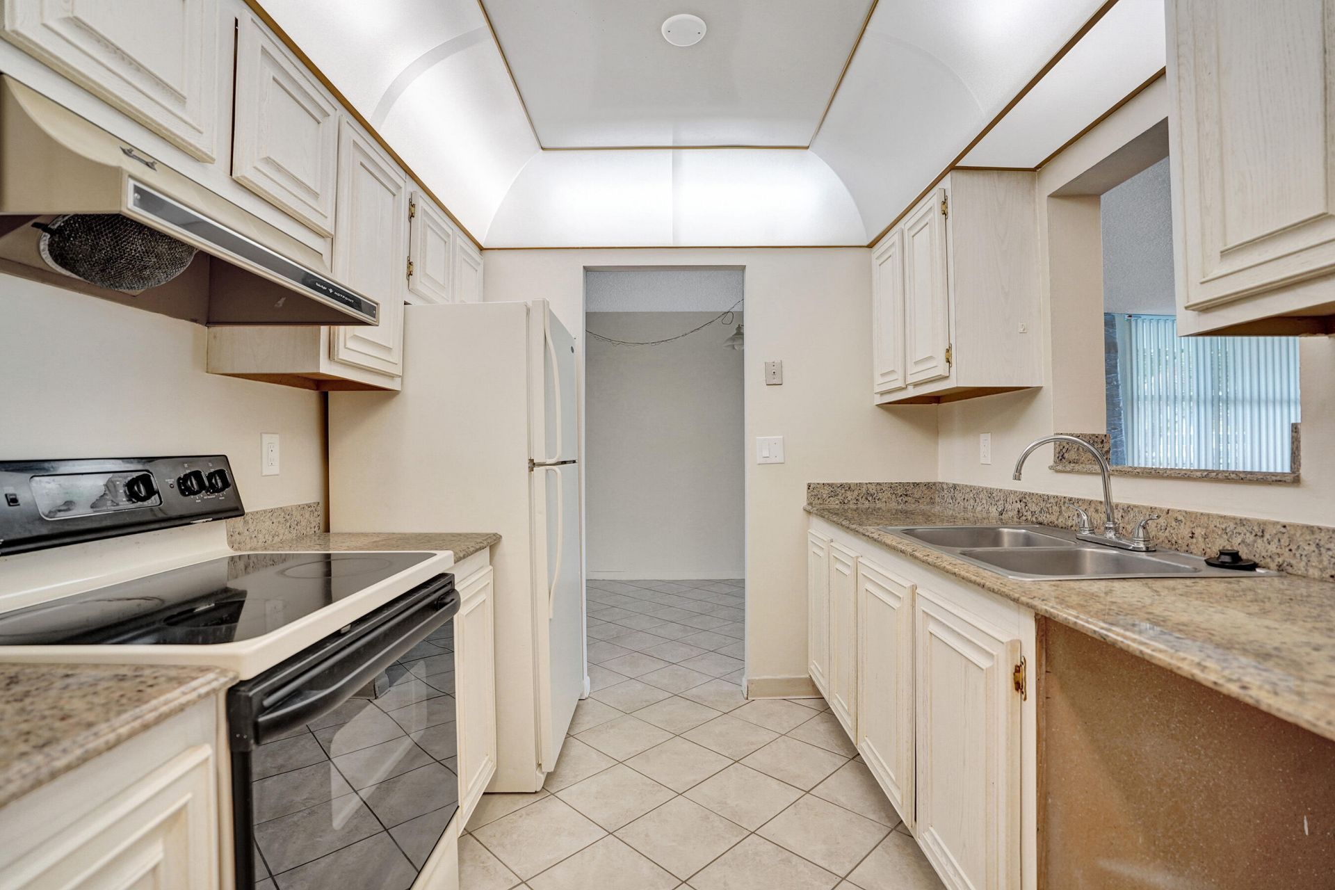 1009 N Ocean Boulevard, Unit 112, Pompano Beach, FL 33062 Photo