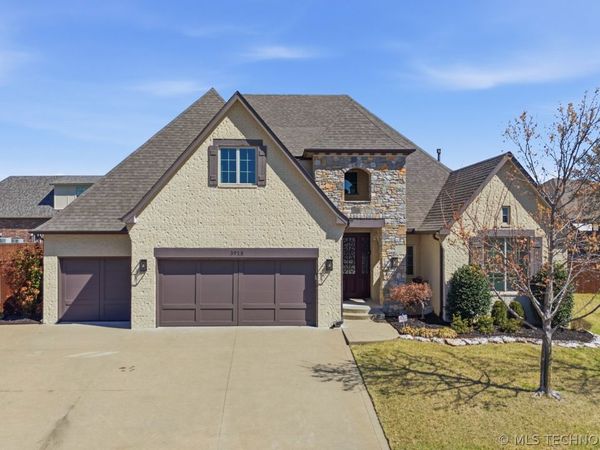 3918 W Orlando Place, Broken Arrow, OK 74011