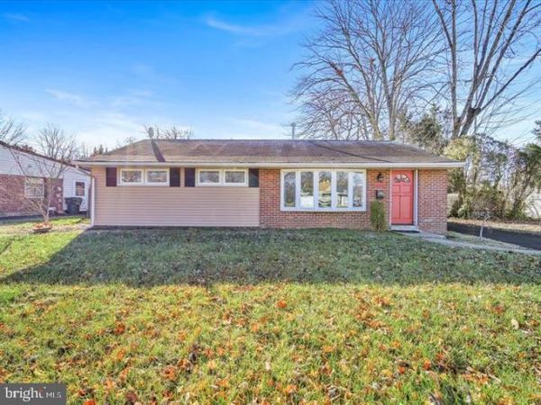 2806 ANZAC AVENUE , ABINGTON, PA 19001