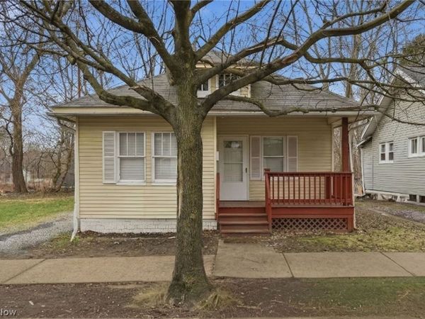 262 Sobul Avenue , Akron, OH 44305