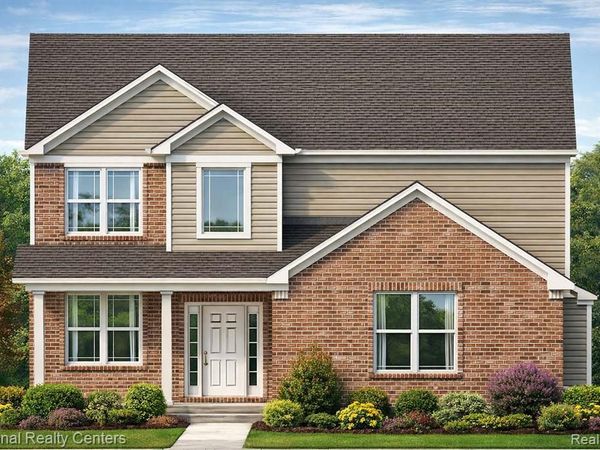 23 Woodfield Parkway, Grand Blanc Twp, MI 48439