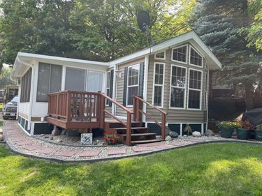 2221 Reubens Lane SW, Unit 35, Farwell, MN 56327