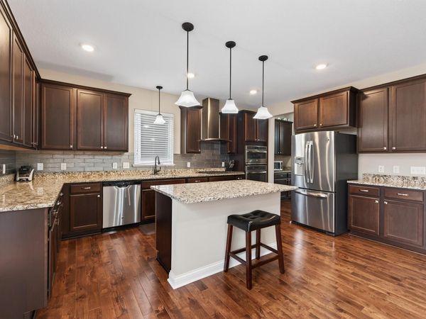 16520 61st Avenue N, Plymouth, MN 55446