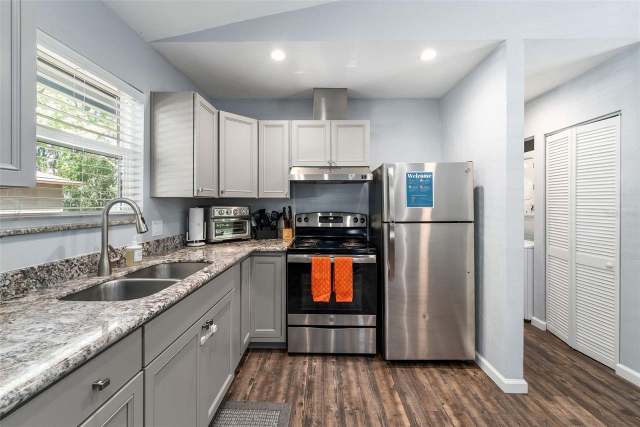 2256 W University Avenue, Gainesville, FL 32603 Photo