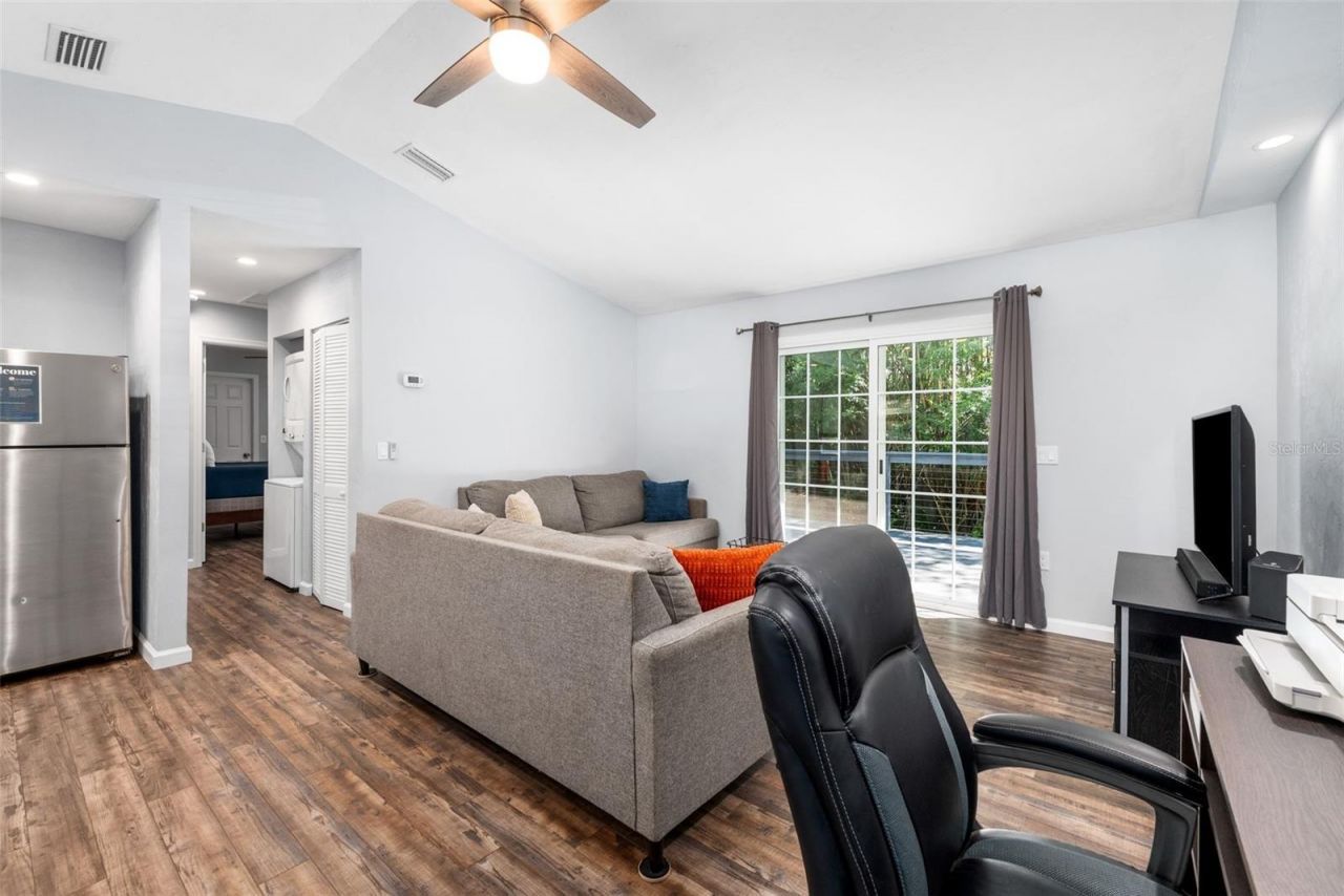 2256 W University Avenue, Gainesville, FL 32603 Photo