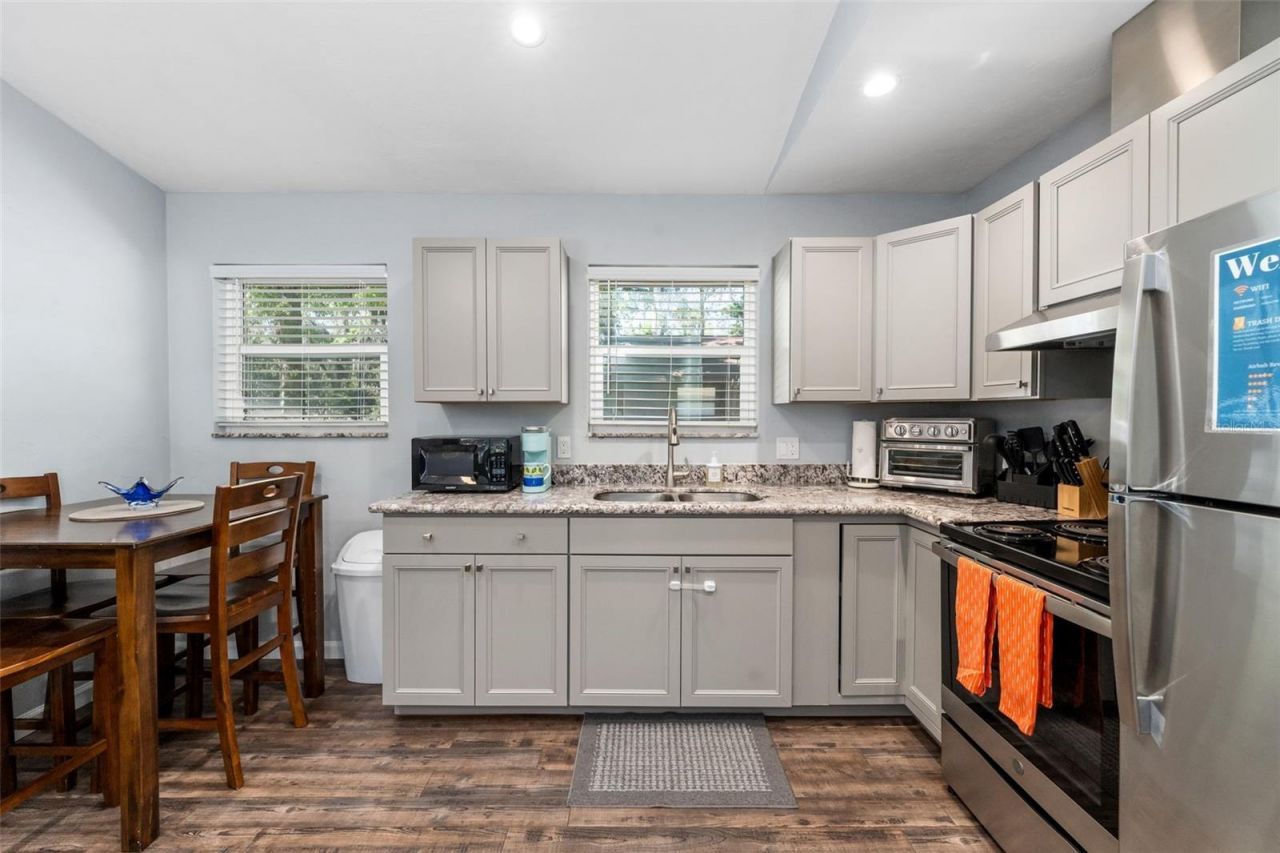 2256 W University Avenue, Gainesville, FL 32603 Photo