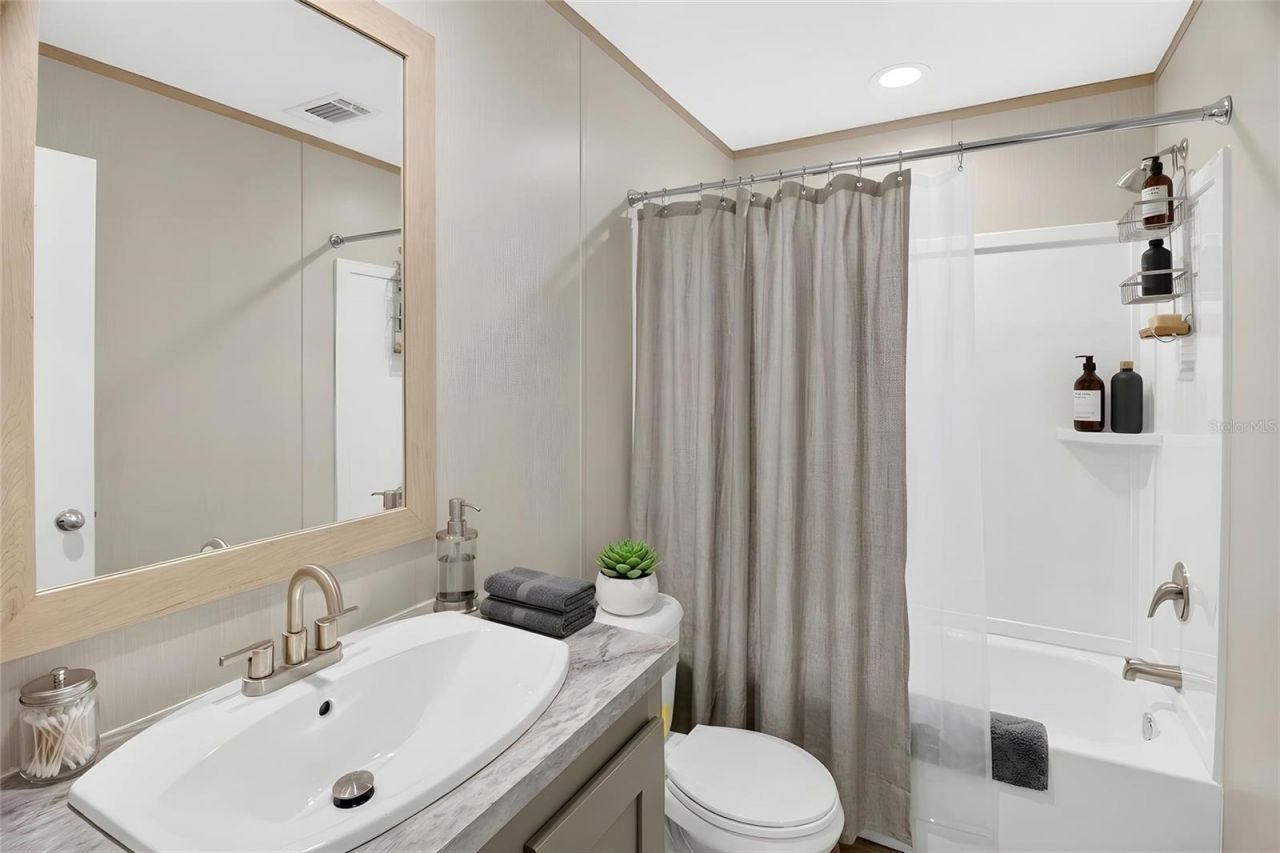 5570 NE 76th Terrace, High Springs, FL 32643 Photo