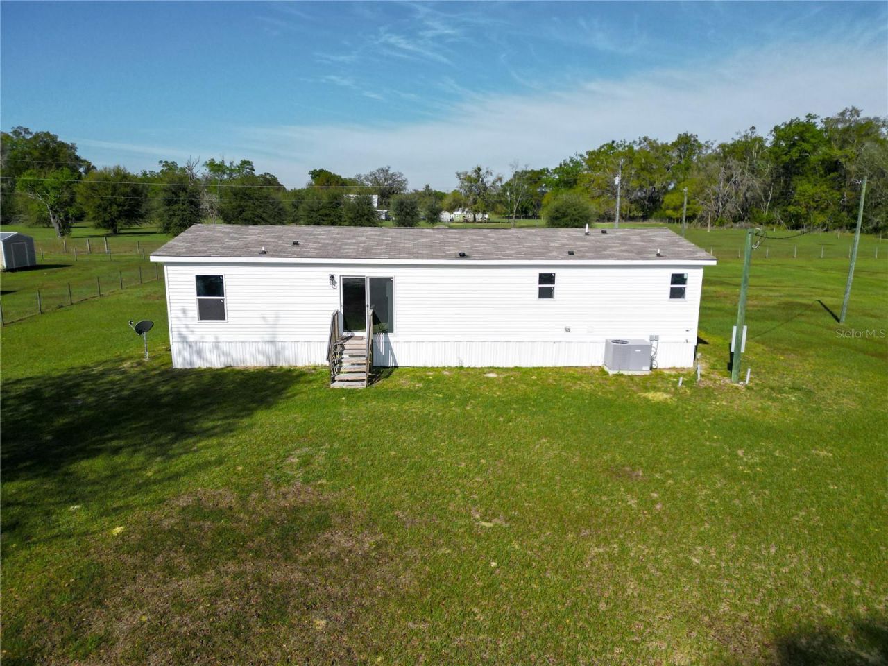 5570 NE 76th Terrace, High Springs, FL 32643 Photo