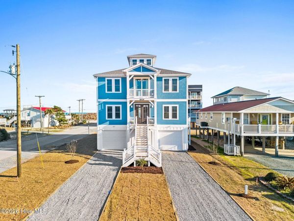 1826 N New River Drive , Surf City, NC 28445