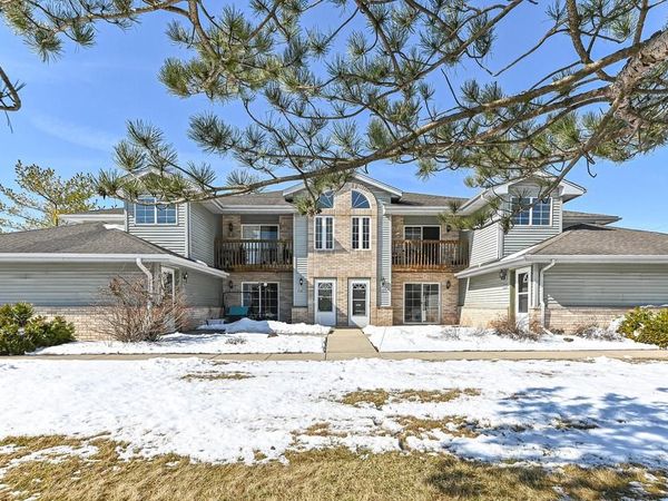 W196S8322 Providence WAY, Muskego, WI 53150