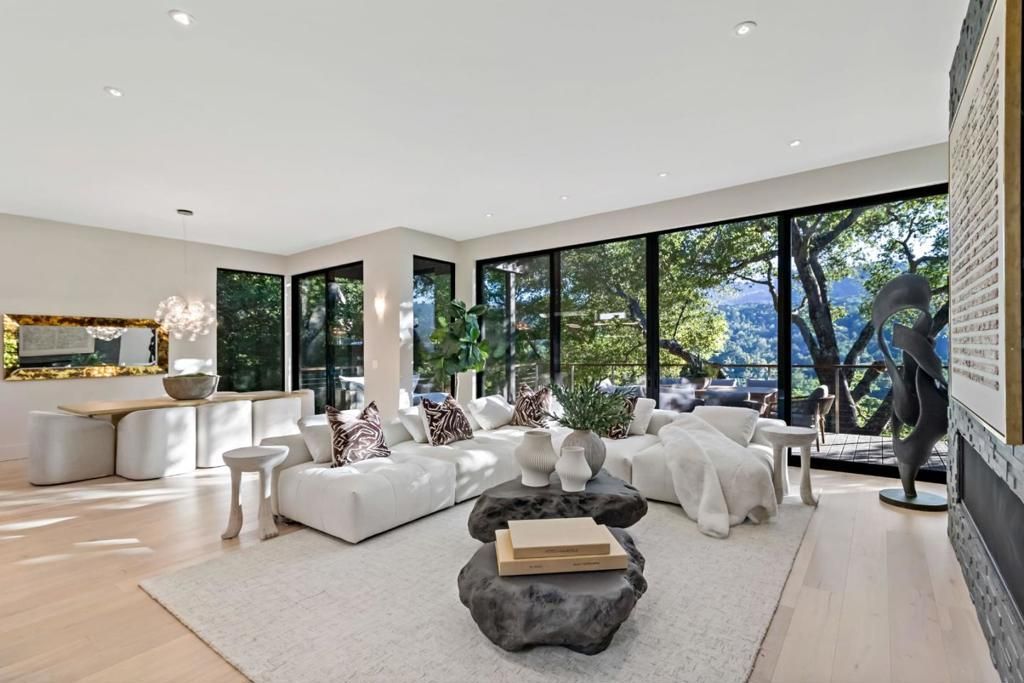 8 Hawkview Street, Portola Valley, CA 94028 Main Photo