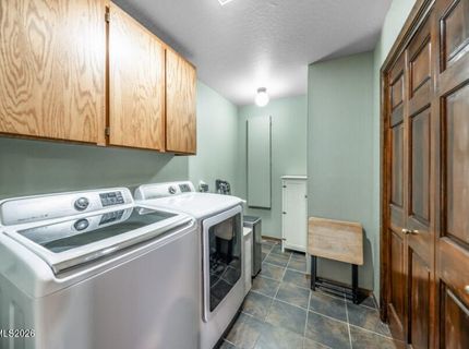 350 Black Pine Court, Reno, NV 89511 Photo