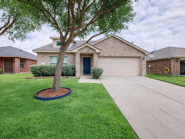 453 Harding Lane, Lavon, TX 75166