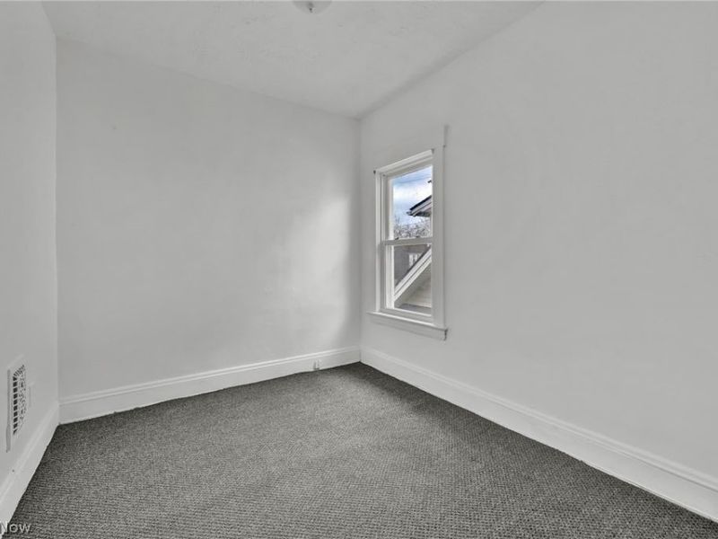 880 Stevenson Road, Cleveland, OH 44110 Photo 16