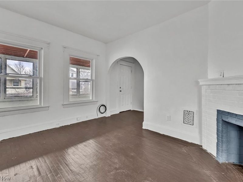 880 Stevenson Road, Cleveland, OH 44110 Photo 4