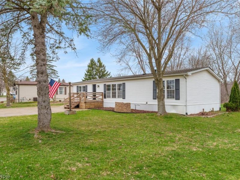 62 Thomas Boulevard NW, Massillon, OH 44647 Photo 3