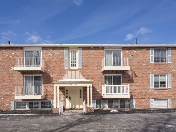 330 New World, Clairton, PA 15025