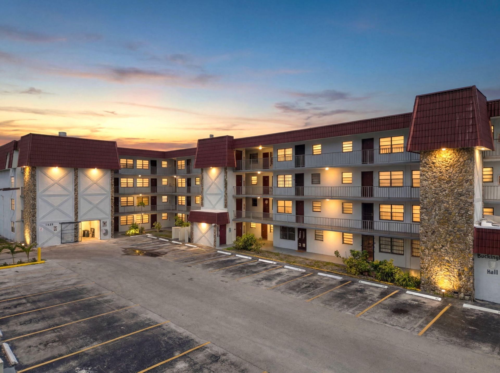 1335 W 68th Street, Unit 208, Hialeah, FL 33014 Photo