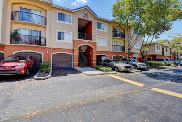 4197 N Haverhill Road, Unit 209, West Palm Beach, FL 33417 Photo