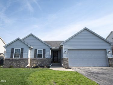 6012 Brookestone Village Lane, Sylvania, OH 43560